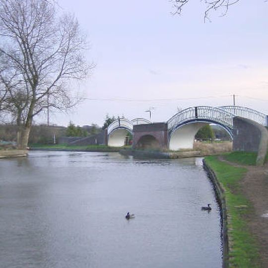 Grand Union Canal bridge number 94