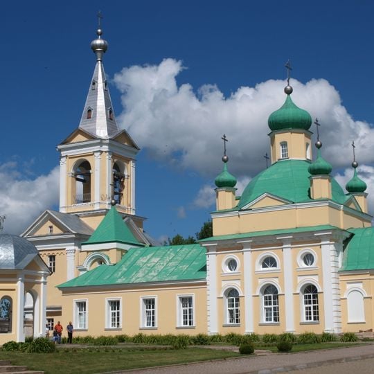 Введенская церковь