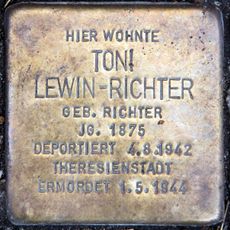 Stolperstein dedicated to Toni Lewin-Richter