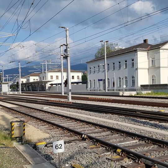 Buildings of Mürzzuschlag railway station
