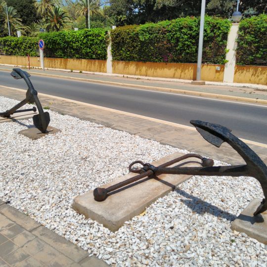 Anclas de la estación marítima