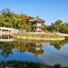 Huwon Secret Garden