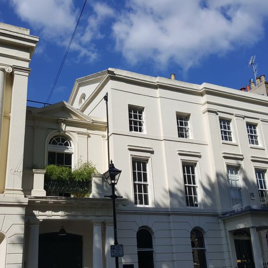 26 Tredegar Square