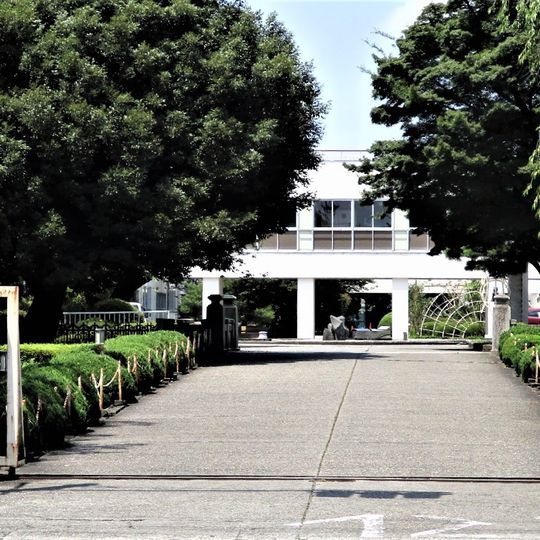 Tochigi Prefectural Utsunomiya Joshi High School