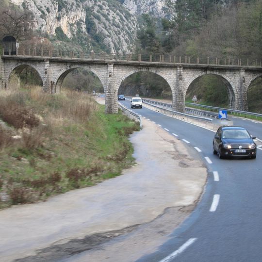 Carreï Viaduct