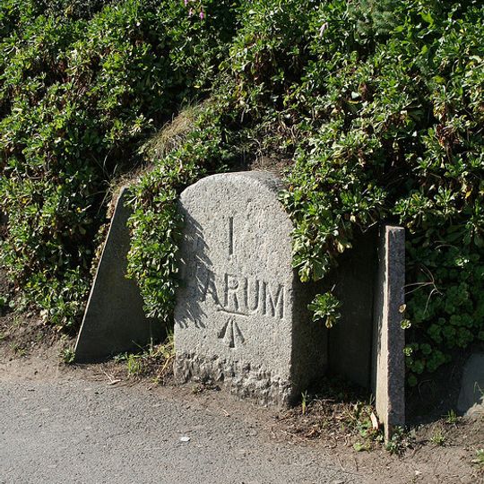 Milestone, Old Torrington Road, just S of jct with Bickington Road and Copley Road, Sticklepath
