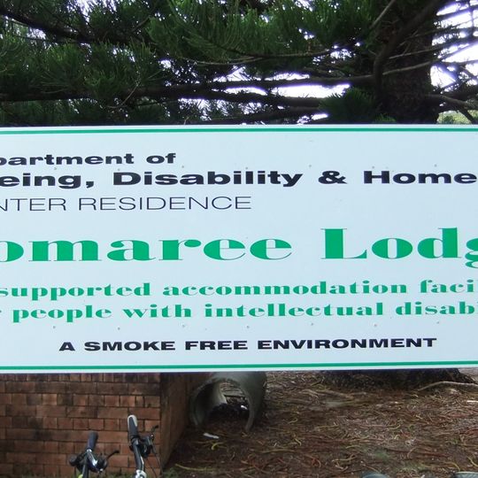Tomaree Lodge