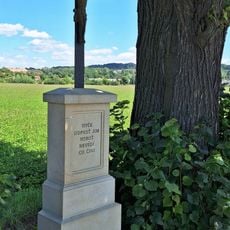 Kříž severozápadně od Chocně