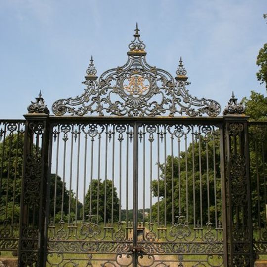 South Entrance Gates, Screens and Piers to Revesby Abbey