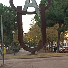 Work of art, sculpture