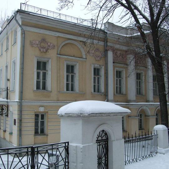 Ограда с воротами