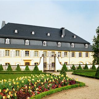 Palais von Nell