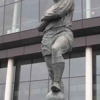 Bobby-Moore-Statue