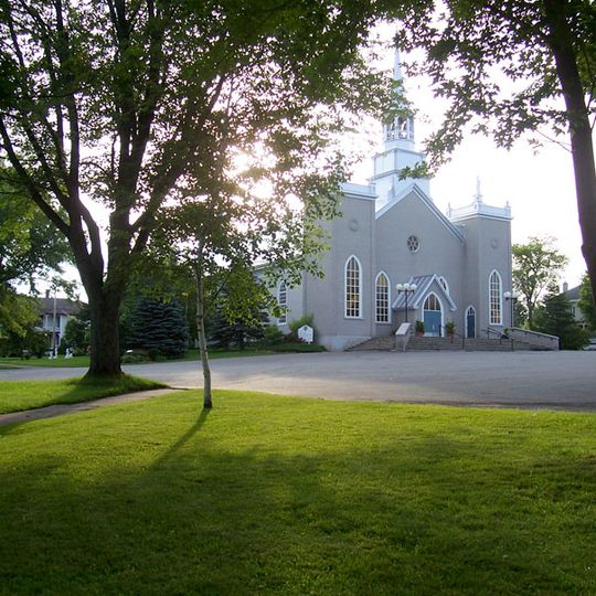 Place de l'église de Sainte-Hélène