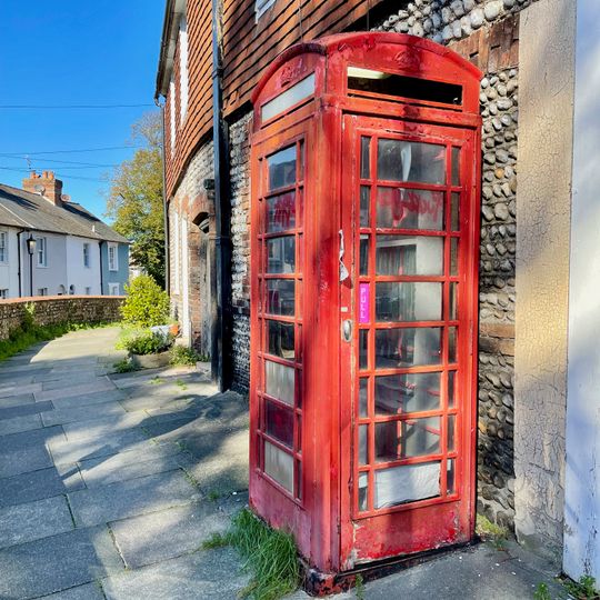 K6 Telephone Kiosk, Abinger Place