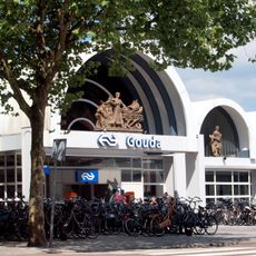 De Bestaansmiddelen en De Vier Industrieën van Gouda