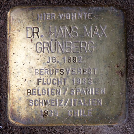 Stolperstein dedicated to Dr. Hans Max Grünberg