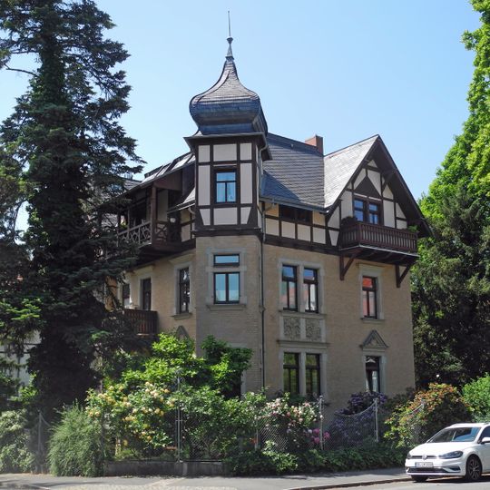 Wolfshügelstraße 4