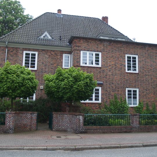 Schulstraße 23
