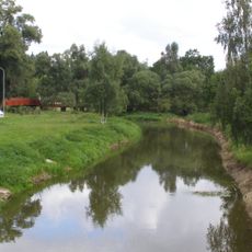 Lávka přes Moravskou Dyji v Dačicích před soutokem s Vápovkou