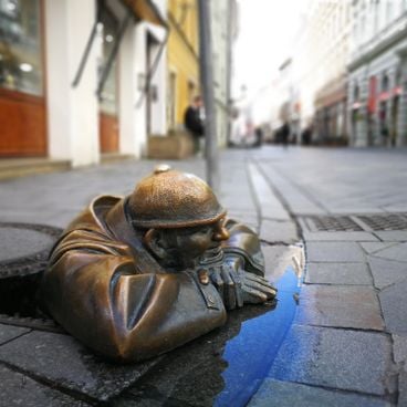 Descubre sitios notables en Bratislava