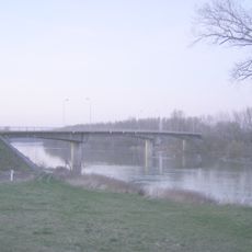 Road bridge over the Váh in Kolárovo