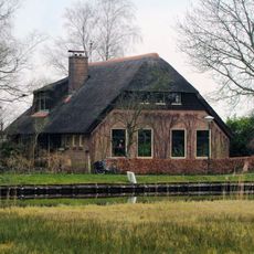 Dwarsgracht 5,  8355CR  Giethoorn