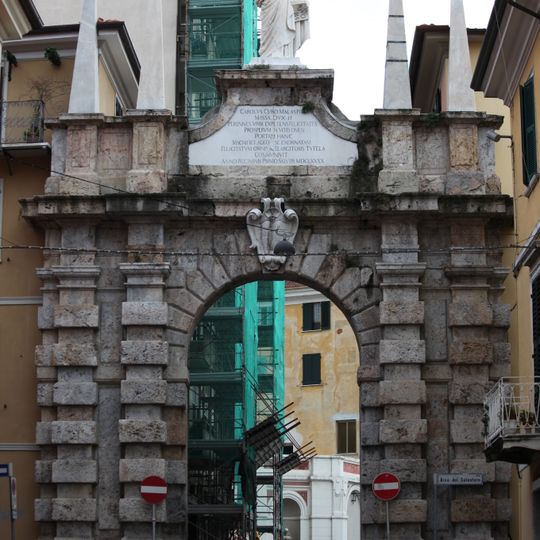 Porta del Salvatore