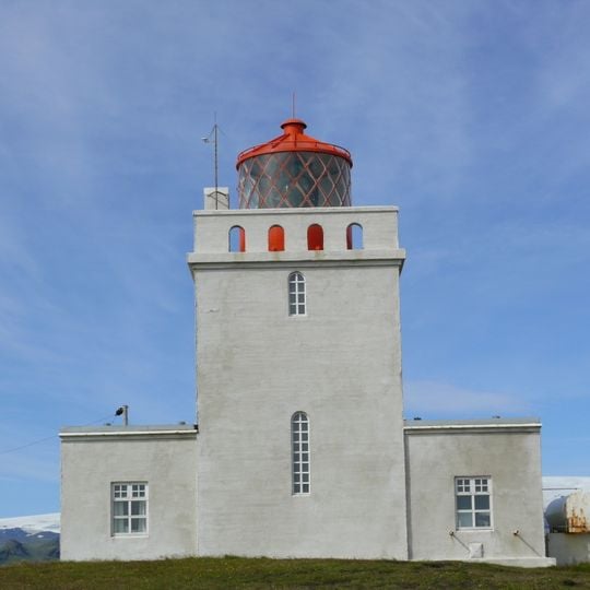 Phare Dyrhólaey
