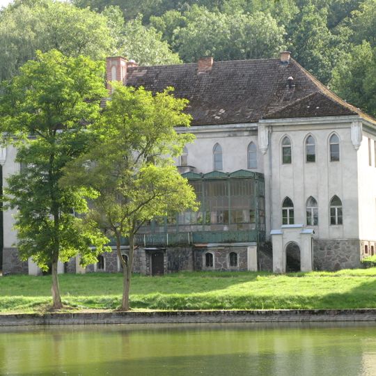 Palace in Białowąs