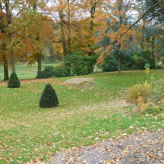Vliek Castle: stairs at southwestern side