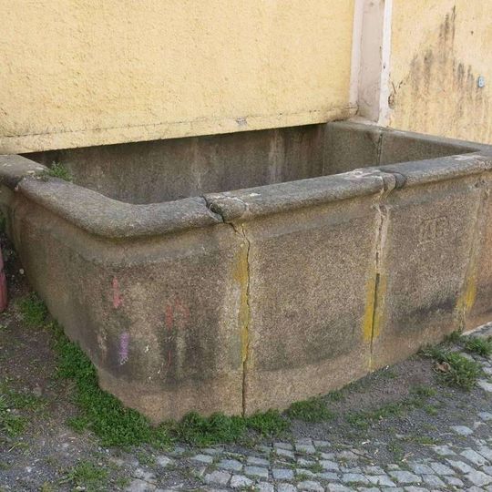 Kamenná nádrž na vodu v ulici Hradební ve Žluticích