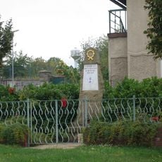 Pomník padlým v první světové válce ve středu Vrátkova