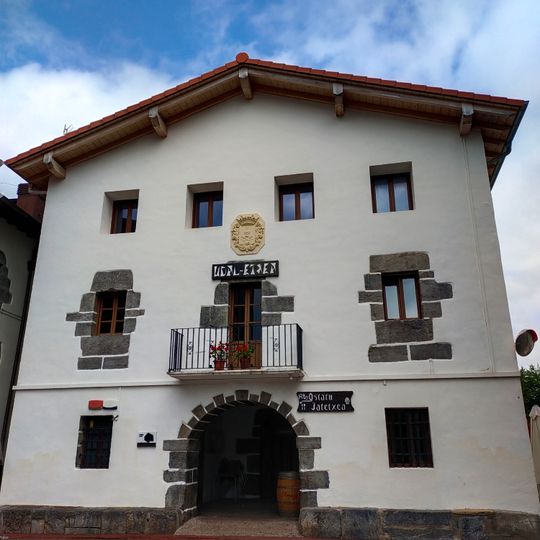 Casa consistorial de Alkiza