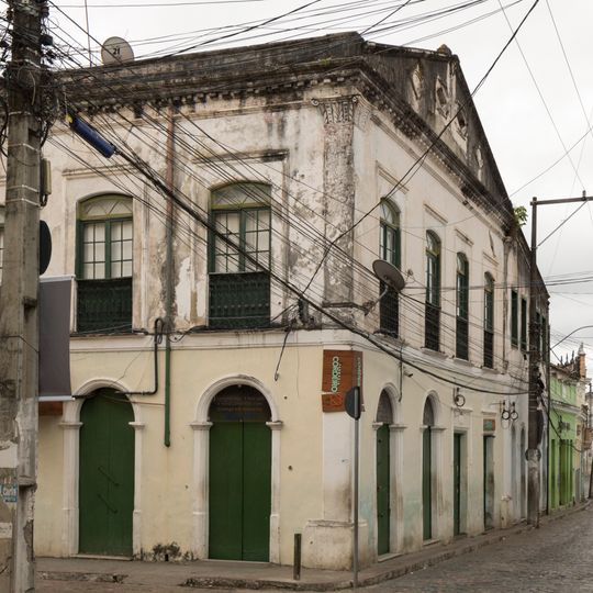 Sobrado à Rua Treze de Maio, 3