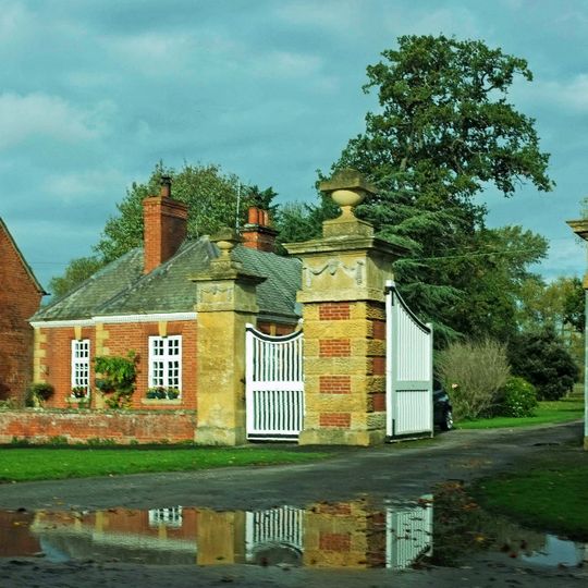 Honington Hall, Entrance Gates On Left Side
