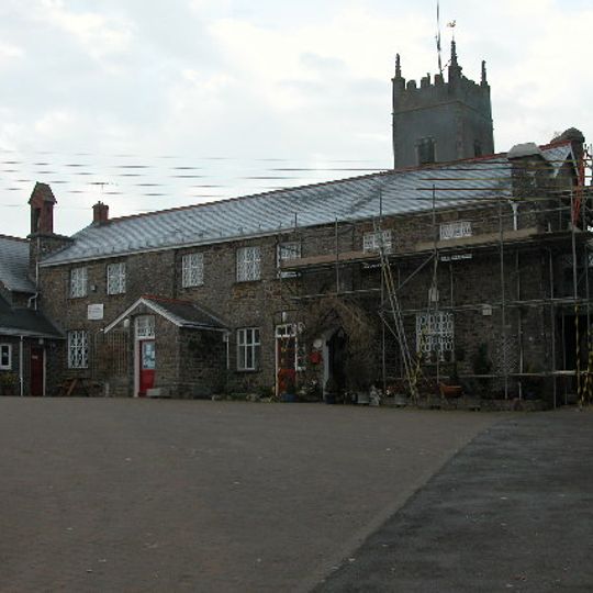 Chawleigh Village School And Old School House