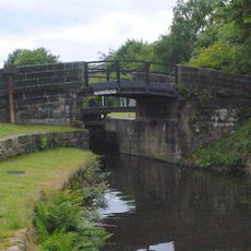 Calder And Hebble Navigation Cromwell Lock And Bridge