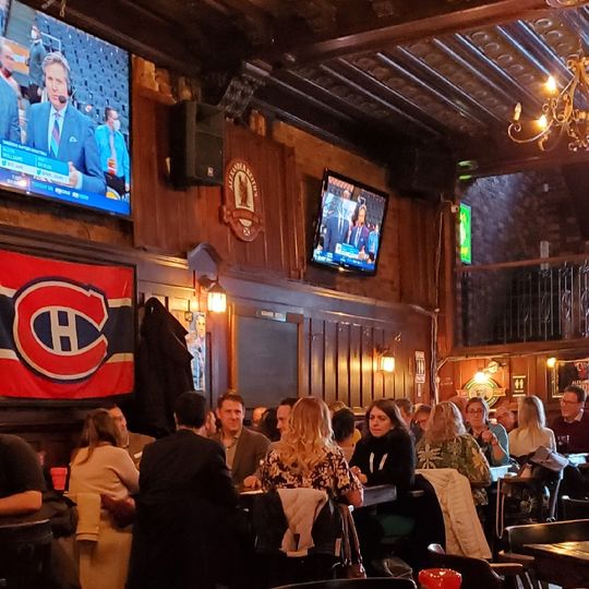McLean's Pub