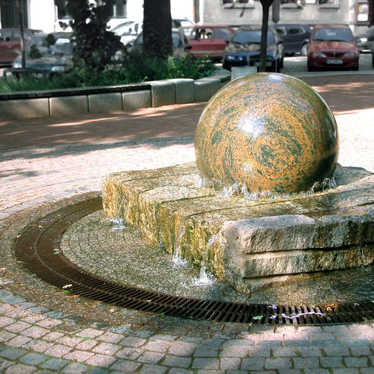 Kugelbrunnen in Äußere Neustadt