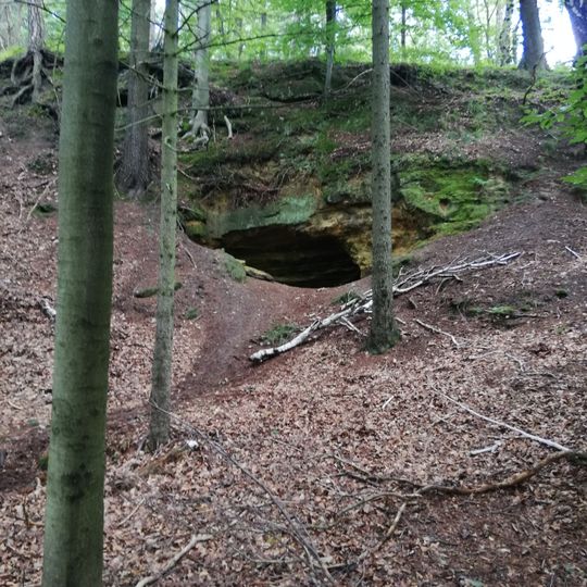 Lipka Cave