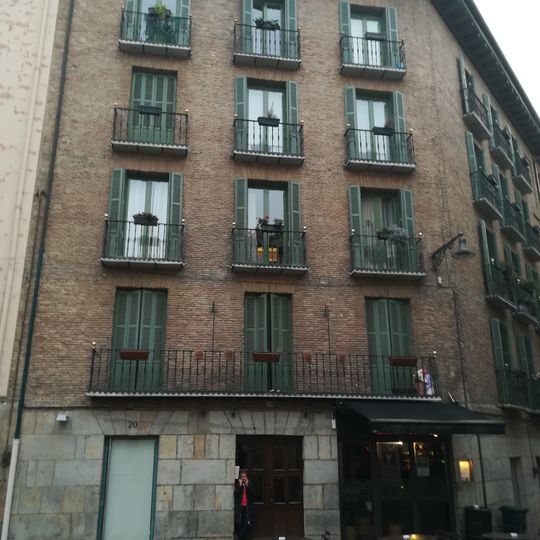 Navarrería, 20