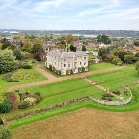 Little Houghton House