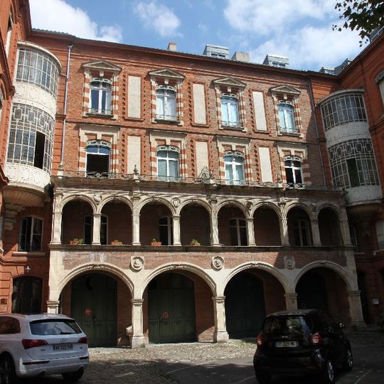 Hôtel de Jean de Pins