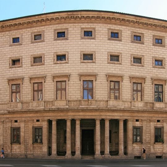 Palazzo Massimo alle Colonne