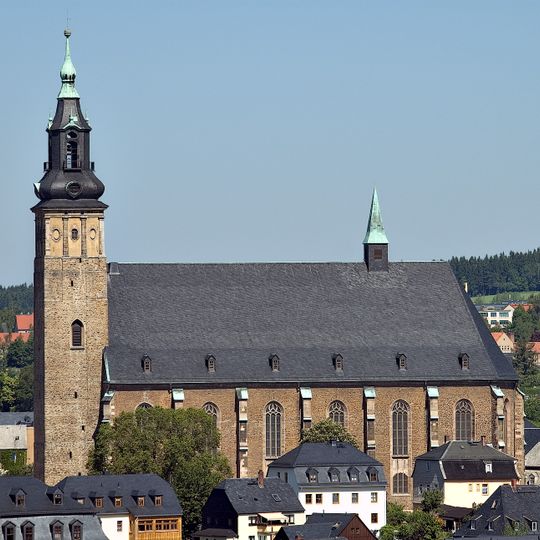 Kirche Kirchplatz 16
