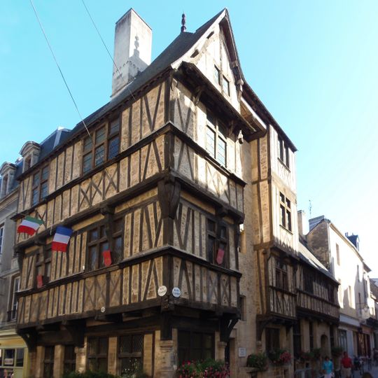 Maison à pans de bois de la rue des Cuisiniers