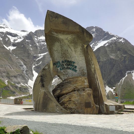 Denkmal »Heidnische Kirche«