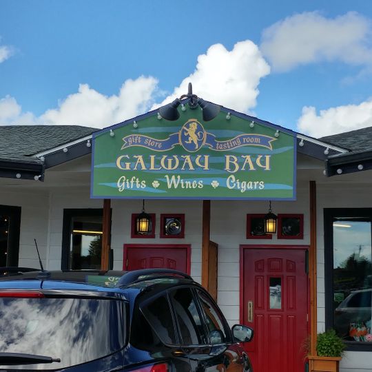 Galway Bay Irish Pub, Restaurant and Gift Shop
