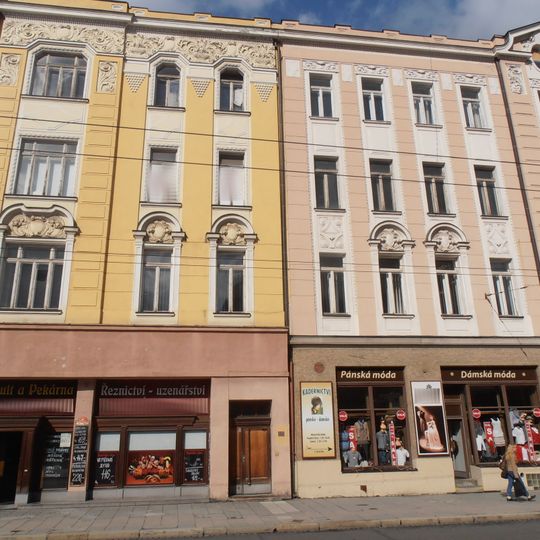 U Jaktařské brány 12